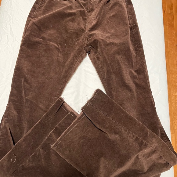 Saints & Hearts Brown Corduroy Pants size Large NWT with defect see pictures - Picture 9 of 13